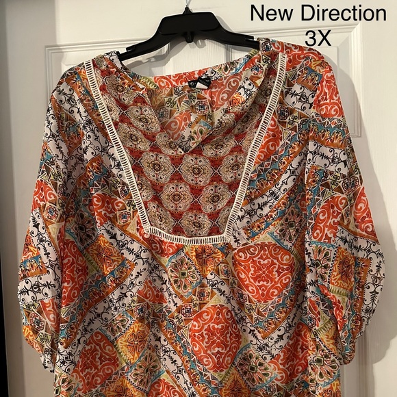 New Directions sheer top - Picture 1 of 1